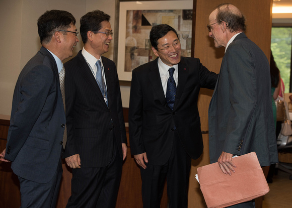 LG Electronics USA executives Soohan Bae, Sr. VP. : I.D. Kim, V.P.; William Cho, President & CEO welcome conservationist Larry Rockefeller to the celebration of the newly designed LG Headquarters